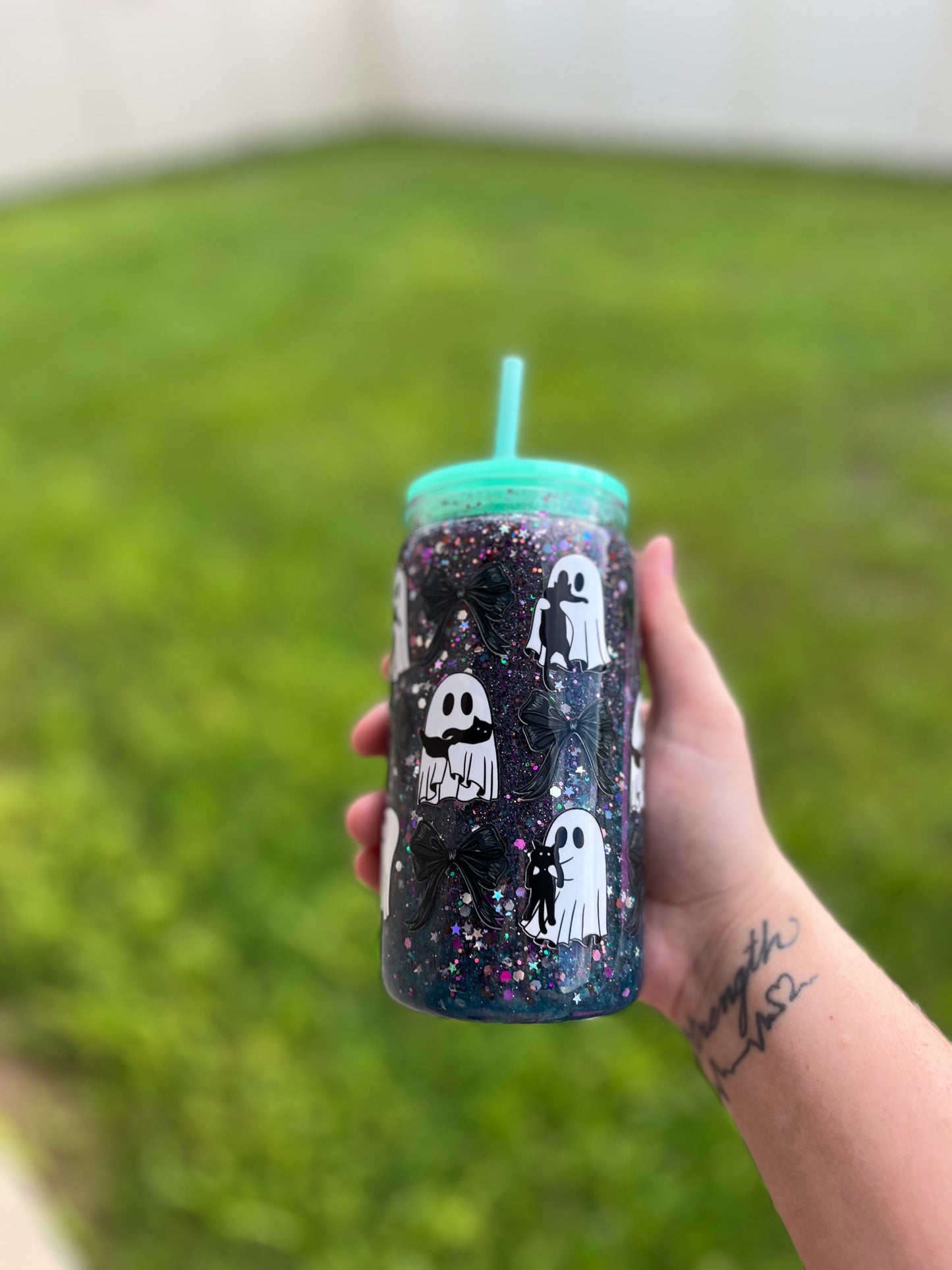 Teal ghostie