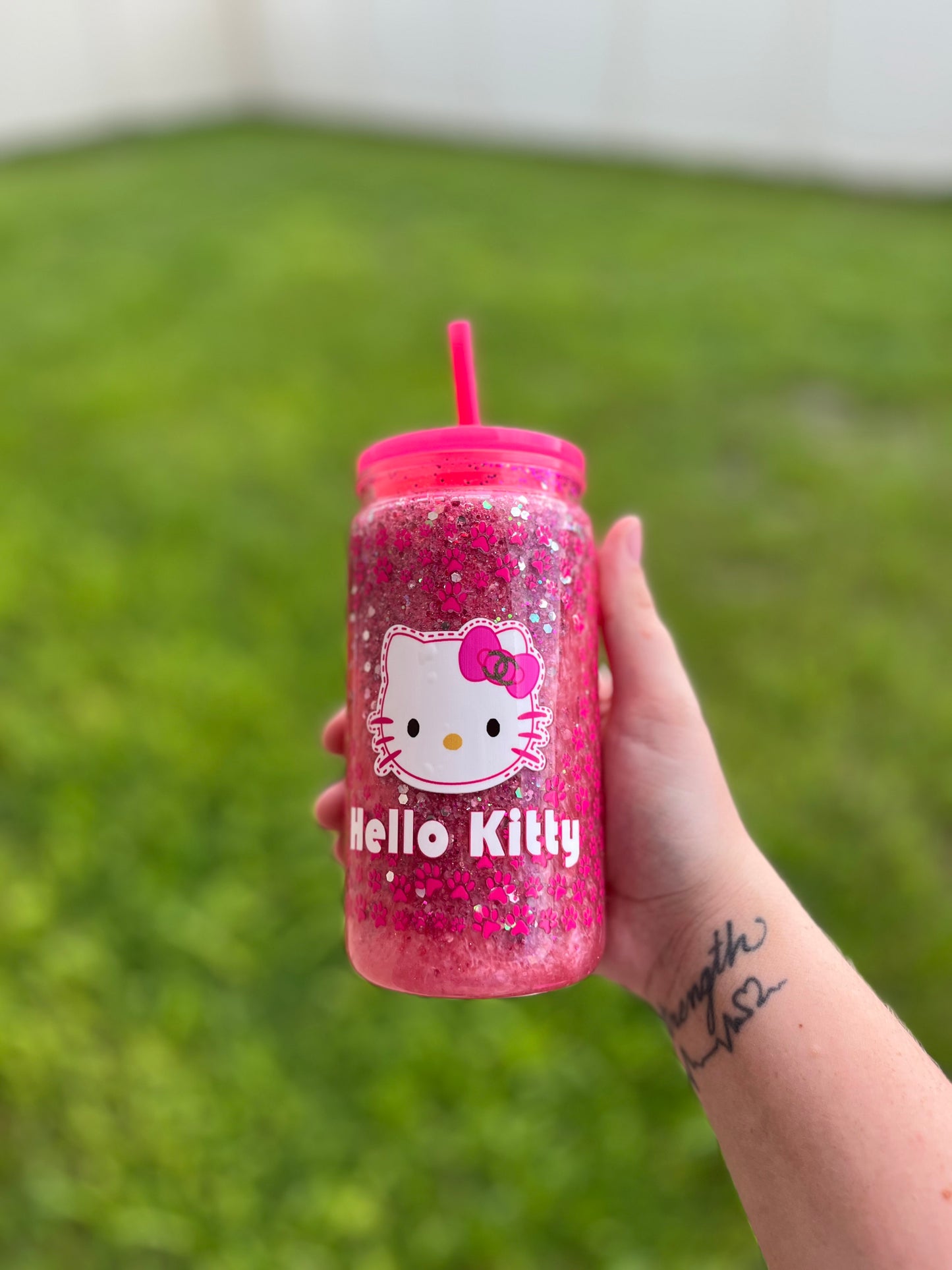 Pink hello kitty